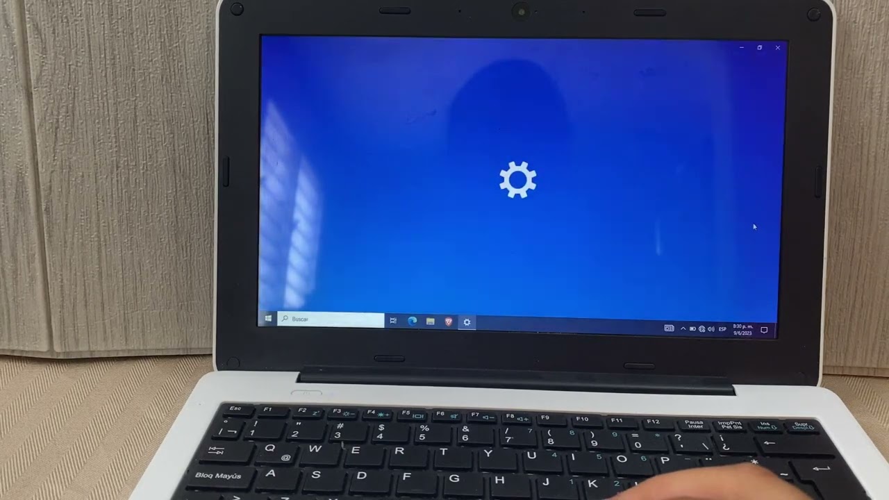 Teclado loco Windows 10 [solución 2023]